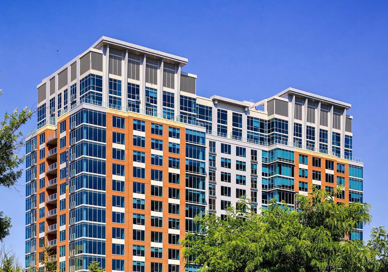 Hala Tysons Aparthotel McLean Exterior photo