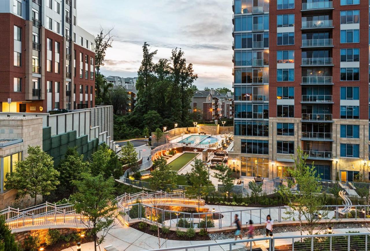 Hala Tysons Aparthotel McLean Exterior photo