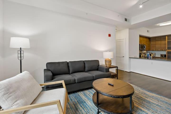 Hala Tysons Aparthotel McLean Exterior photo