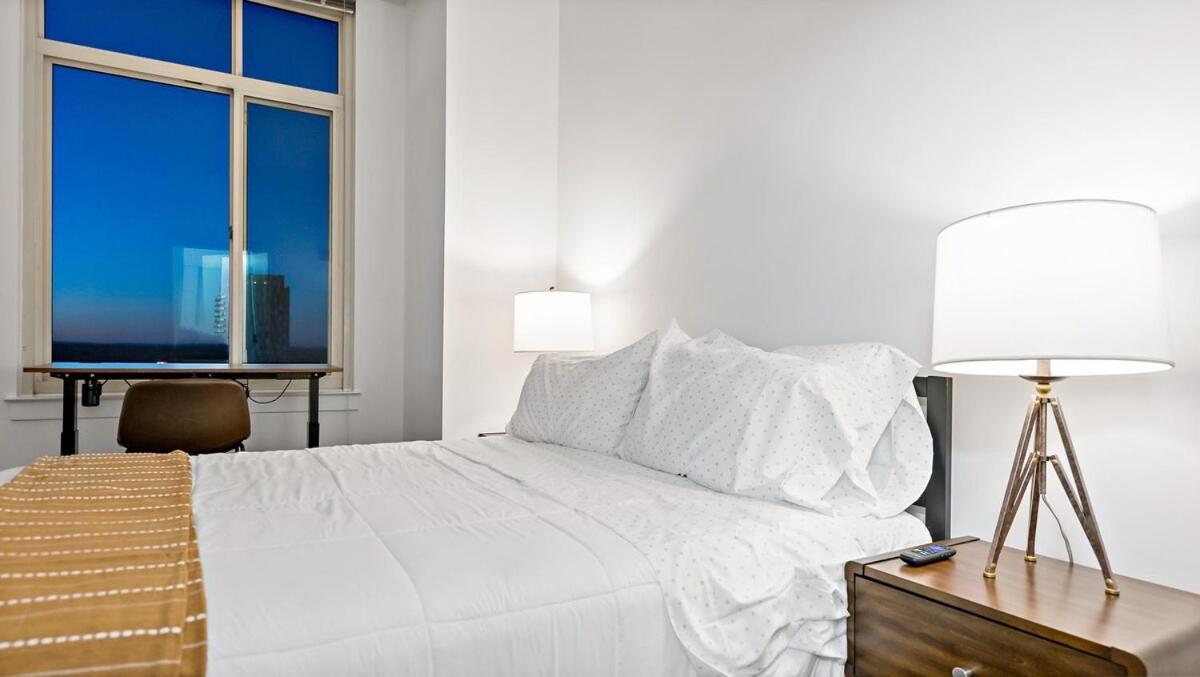 Hala Tysons Aparthotel McLean Exterior photo