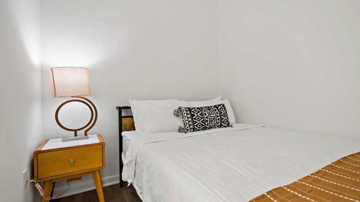 Hala Tysons Aparthotel McLean Exterior photo