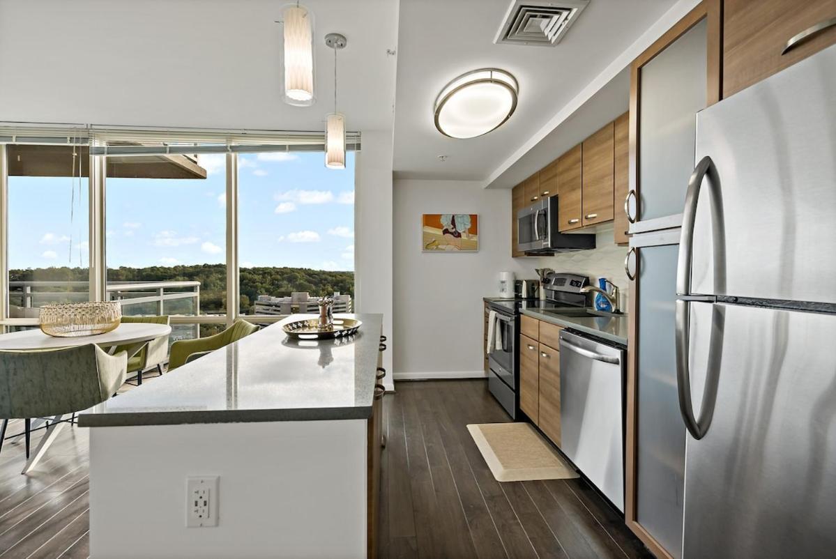 Hala Tysons Aparthotel McLean Exterior photo