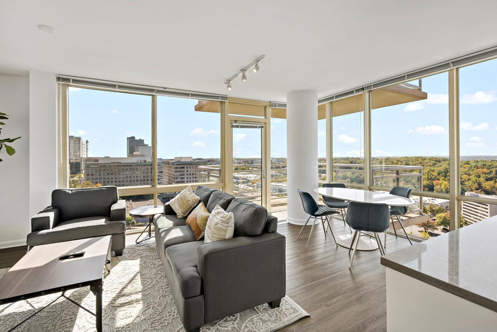 Hala Tysons Aparthotel McLean Exterior photo