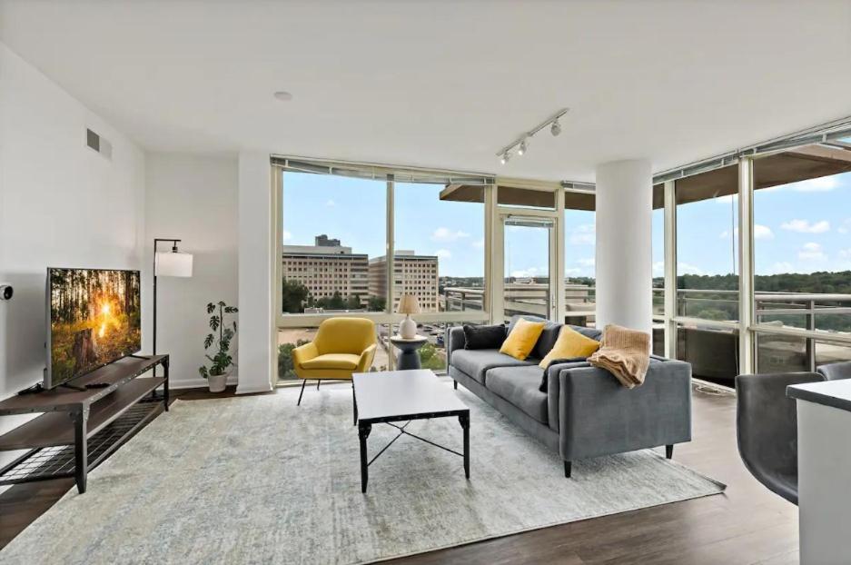Hala Tysons Aparthotel McLean Exterior photo