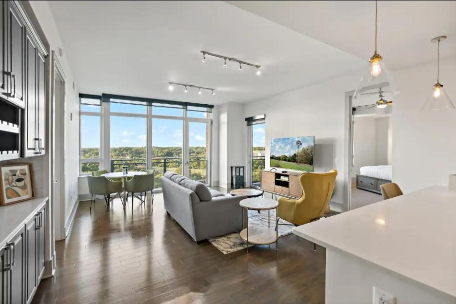 Hala Tysons Aparthotel McLean Exterior photo