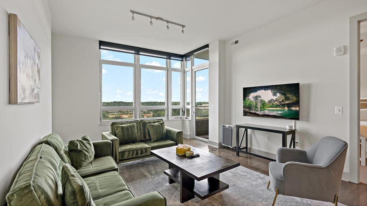 Hala Tysons Aparthotel McLean Room photo